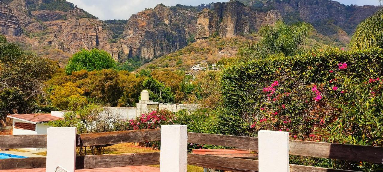 Ixlum Hoteles Y Casas Vacacionales เตโปซตลัน ภายนอก รูปภาพ